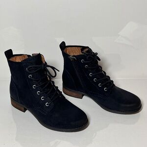 Earth Janel Leather Lace-Up Ankle Boots